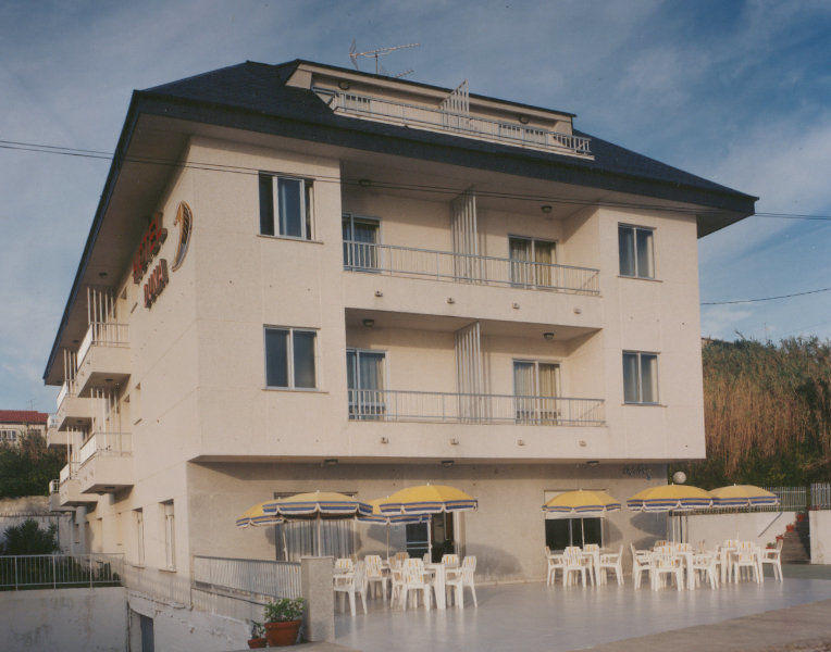 Hotel Duna Portonovo Eksteriør bilde